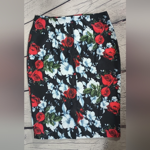Vintage FloralPrint High-Rise Midi PencilSkirt Black - Picture 7 of 13